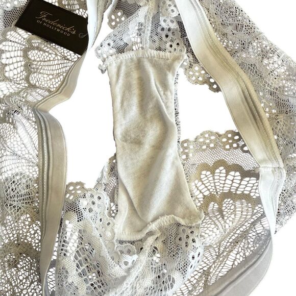 Frederick's Hollywood Lace Bralette Panty Set 1X White Nude Bridal Bow Sexy NWT - Picture 11 of 13